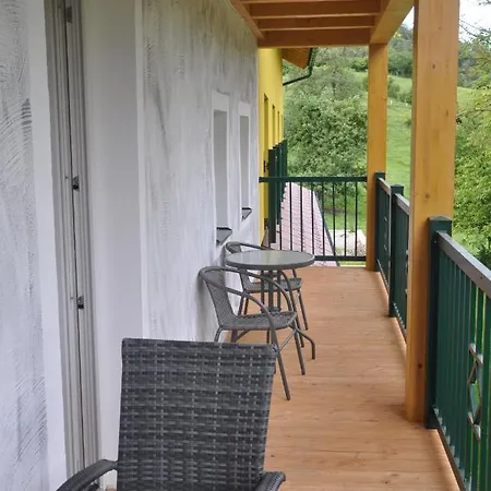 Mostheuriger Steyrdurchbruchalm * Leonstein