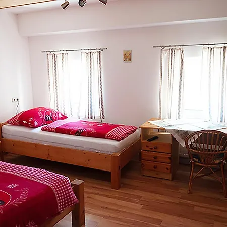 Appartement Mostheuriger Steyrdurchbruchalm Leonstein
